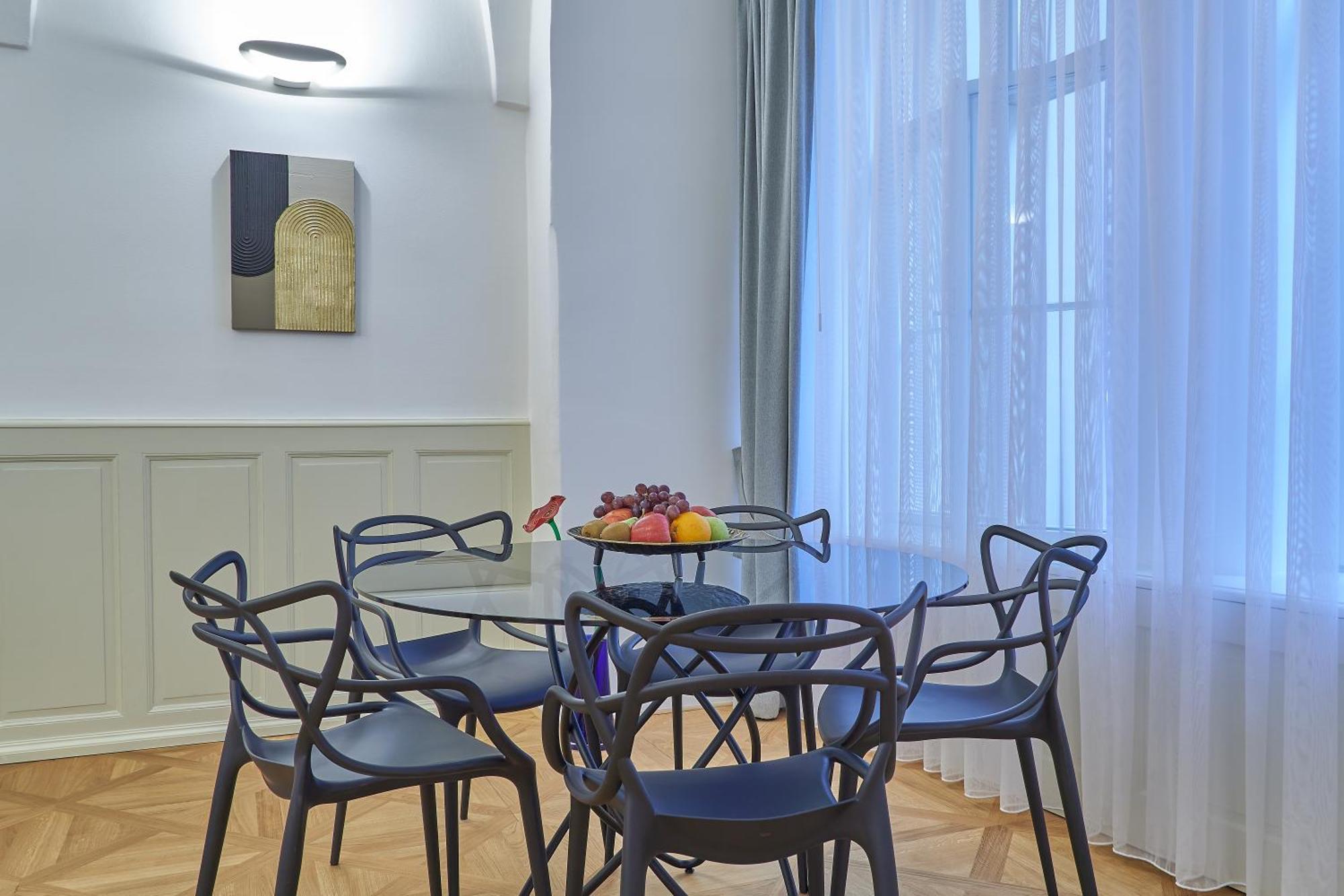 U 3 Pstrosu 4* Praag